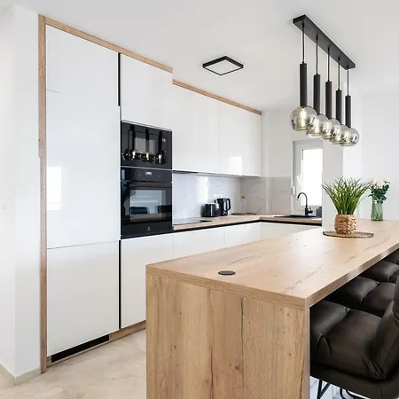 Apartment Miracle